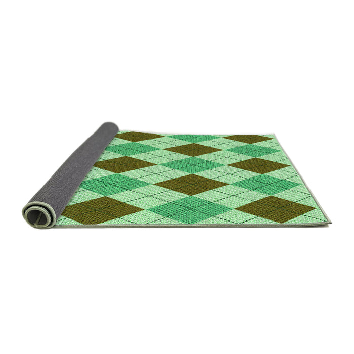 Thickness of Patterned Green Rug, pat249grn