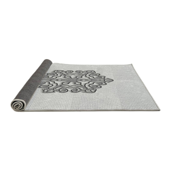 Thickness of Patterned Platinum Gray Rug, pat2552gry