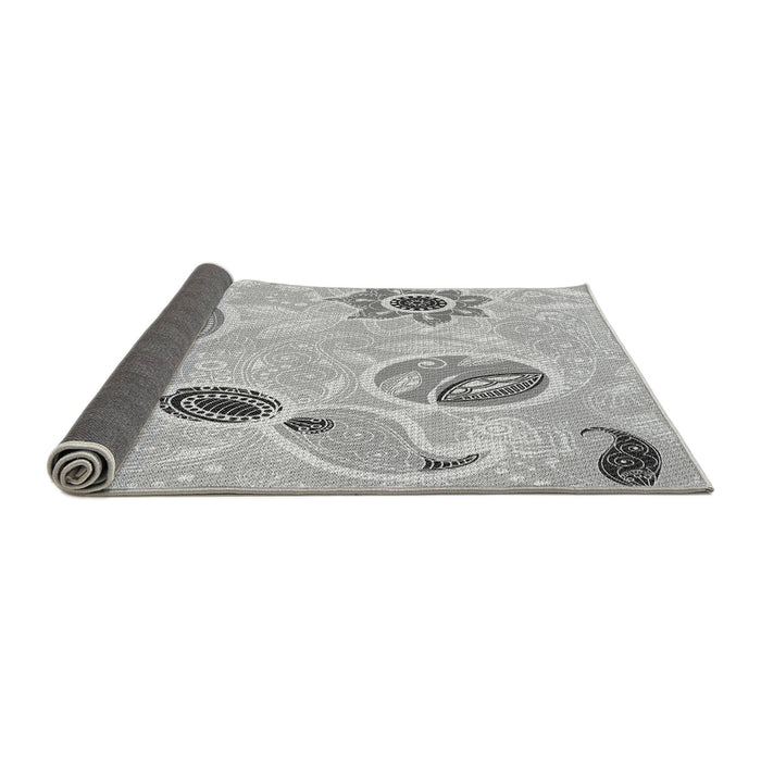 Thickness of Patterned Gunmetal Gray Rug, pat2674gry