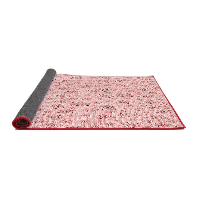 Thickness of Patterned Pink Rug, pat268rd