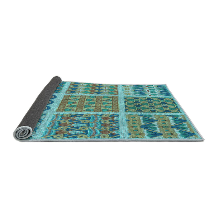 Thickness of Patterned Turquoise Green Rug, pat2684lblu