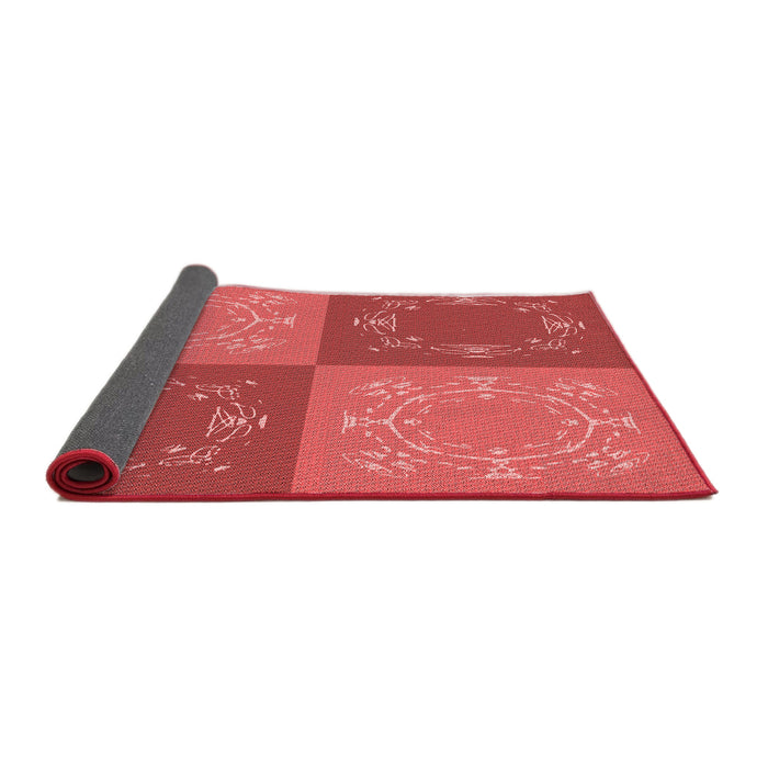 Thickness of Patterned Red Rug, pat2700rd