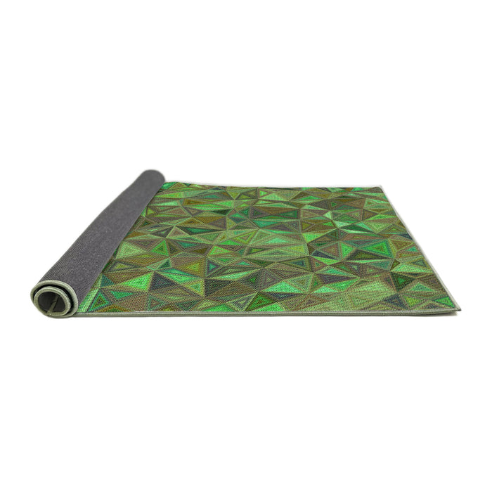Thickness of Patterned Green Rug, pat2706grn