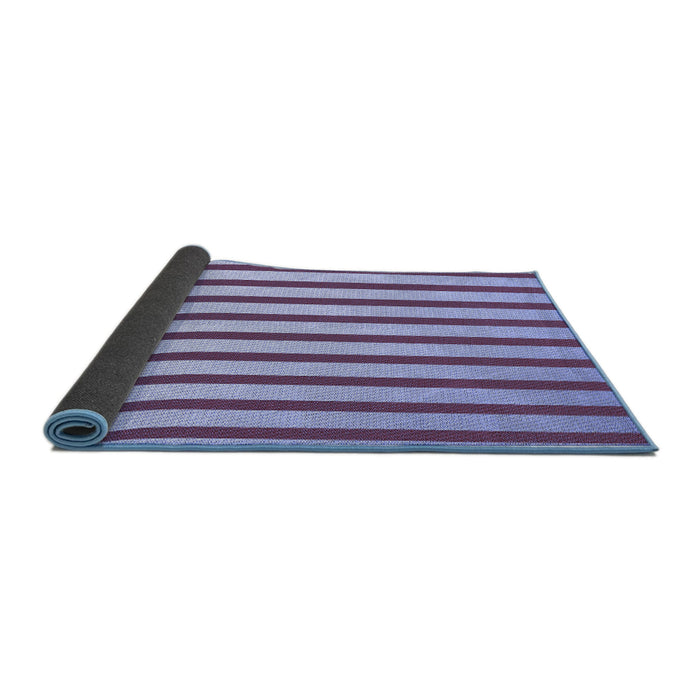 Thickness of Patterned Blue Rug, pat2804blu