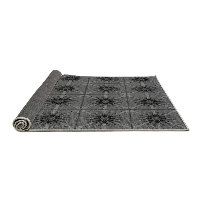 Thickness of Patterned Platinum Gray Rug, pat2871gry