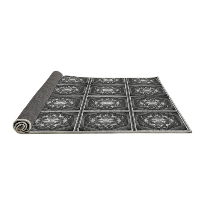 Thickness of Patterned Black Rug, pat2883gry