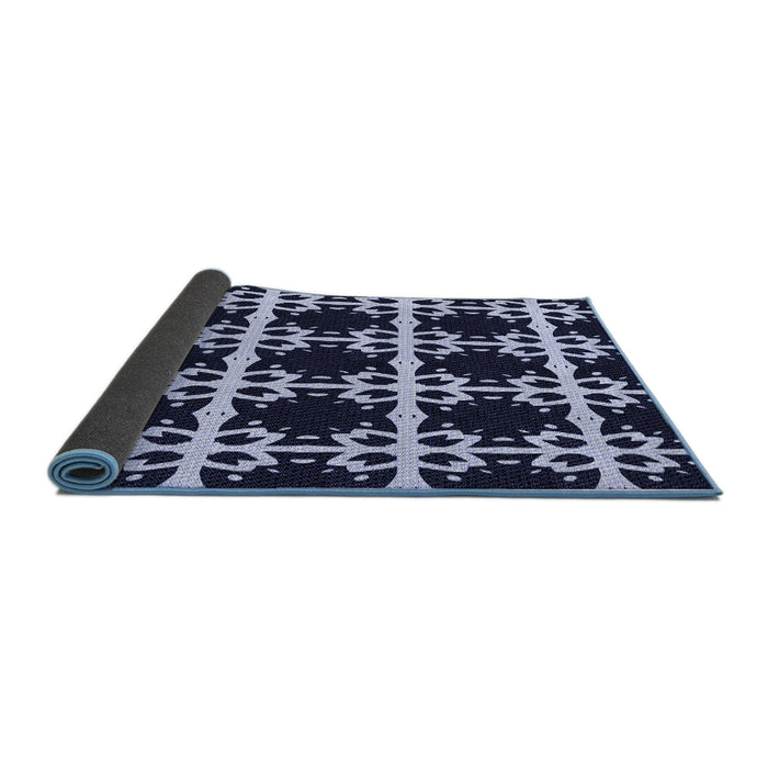 Thickness of Patterned Night Blue Rug, pat2908blu