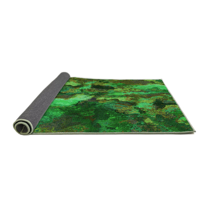 Thickness of Patterned Dark Forest Green Rug, pat2943grn