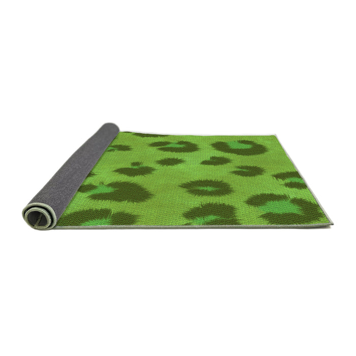 Thickness of Patterned Bright Green Rug, pat2974grn