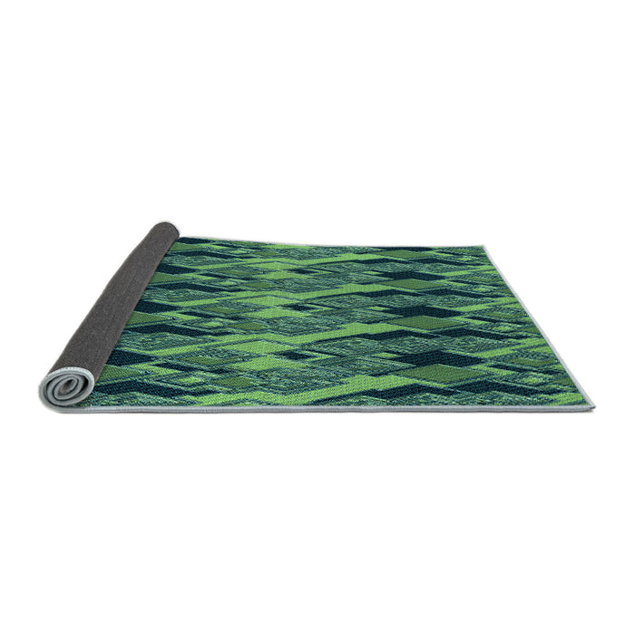 Thickness of Patterned Emerald Green Rug, pat3266lblu