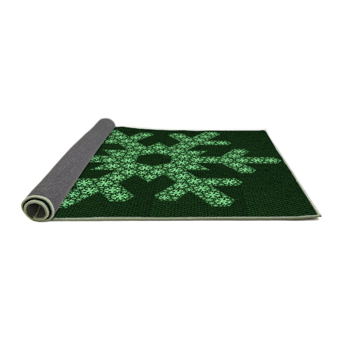 Thickness of Patterned Black Rug, pat3325grn