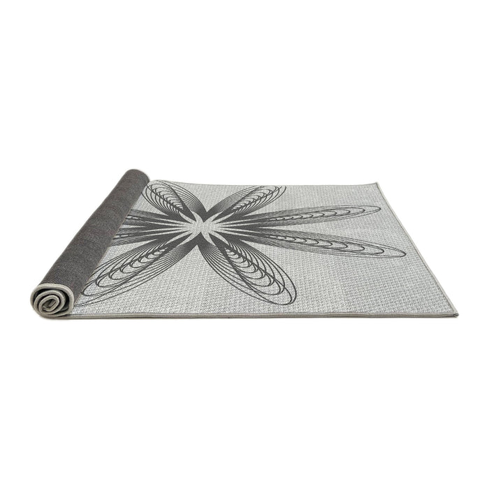 Thickness of Patterned Platinum Gray Rug, pat3349gry