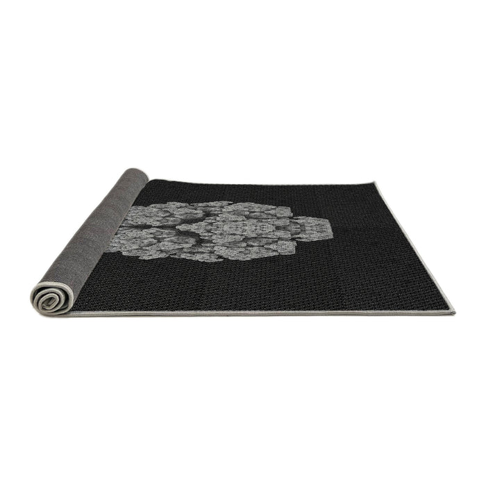Thickness of Patterned Black Rug, pat3359gry