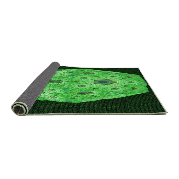 Thickness of Patterned Dark Forest Green Rug, pat3360grn
