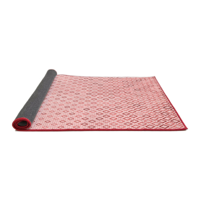 Thickness of Patterned Pink Rug, pat3407rd