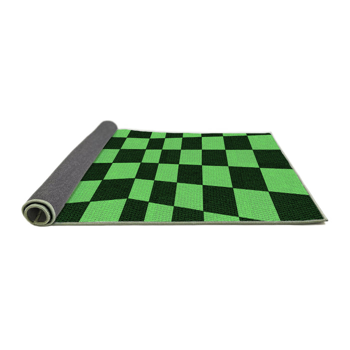 Thickness of Patterned Dark Forest Green Rug, pat3414grn