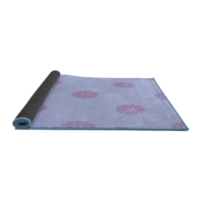 Thickness of Patterned Blue Rug, pat3506blu
