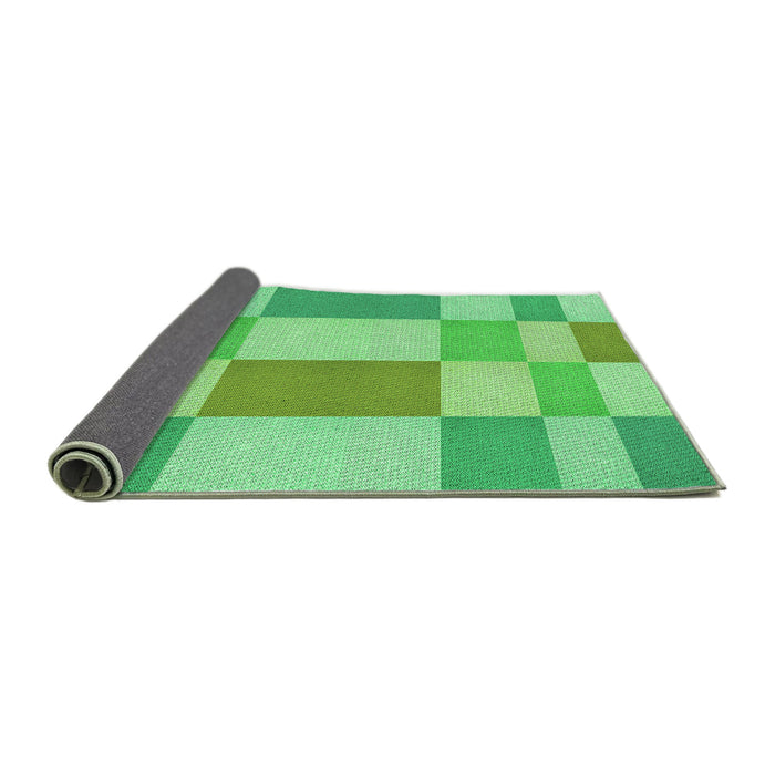 Thickness of Patterned Green Rug, pat3546grn