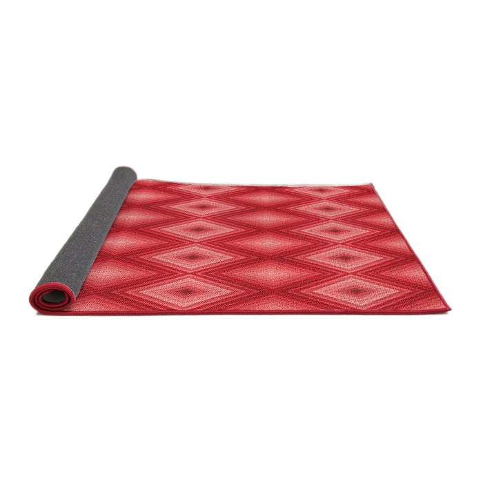 Thickness of Patterned Red Rug, pat3566rd
