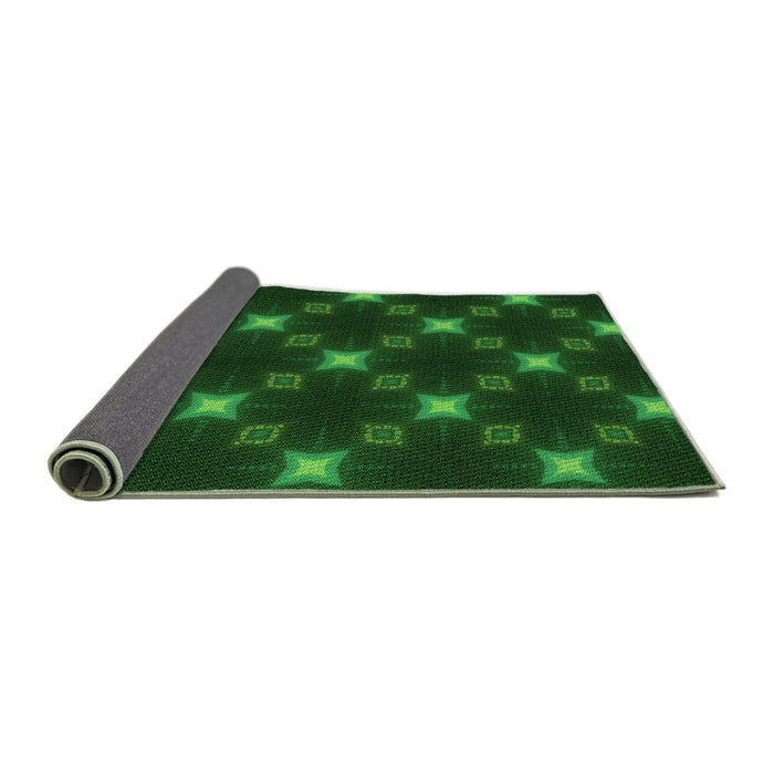 Thickness of Patterned Dark Forest Green Rug, pat3600grn