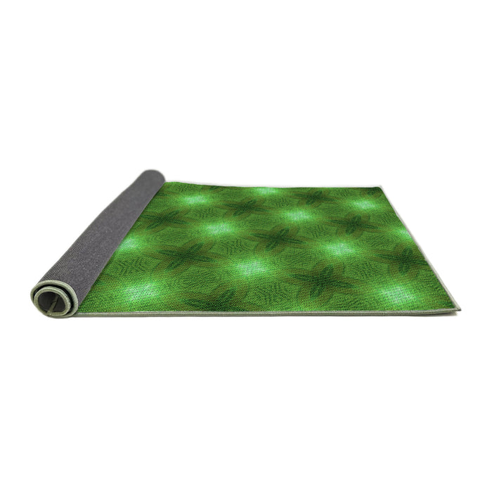 Thickness of Patterned Green Rug, pat3625grn