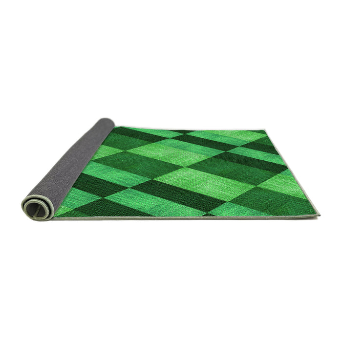 Thickness of Patterned Green Rug, pat3637grn