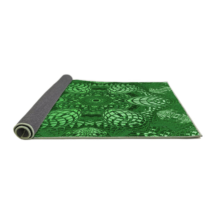 Thickness of Patterned DarkGreen Rug, pat3679grn
