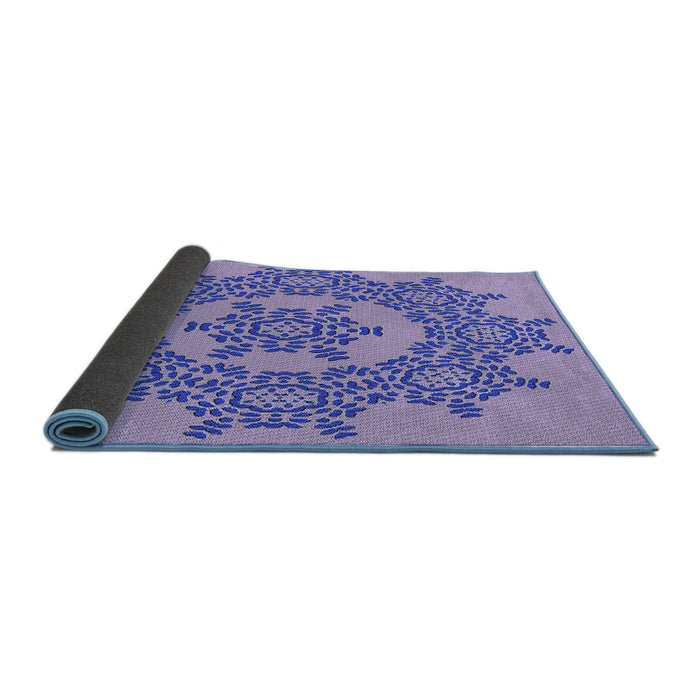 Thickness of Patterned Mauve Purple Rug, pat3687blu