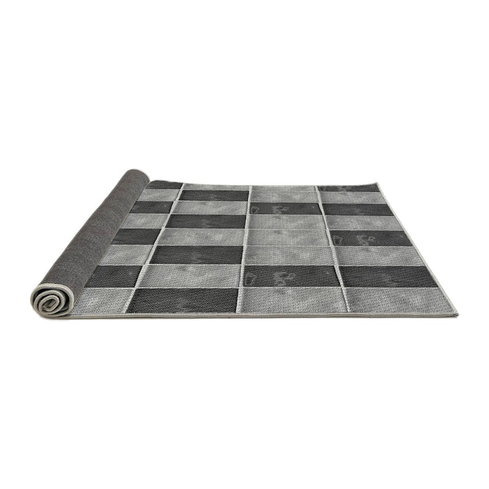 Thickness of Patterned Dark Gray Rug, pat3760gry