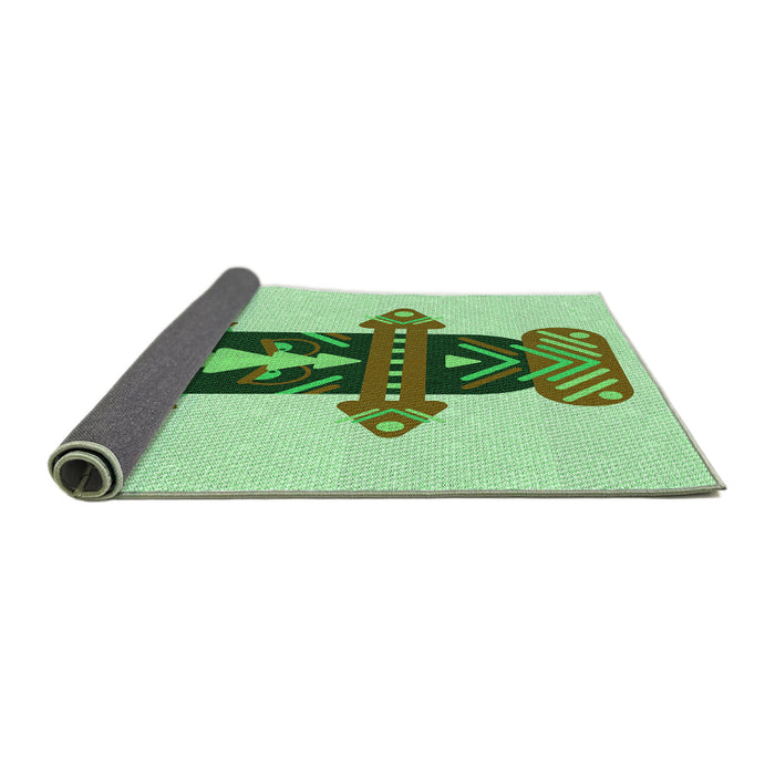 Thickness of Patterned Green Rug, pat3762grn