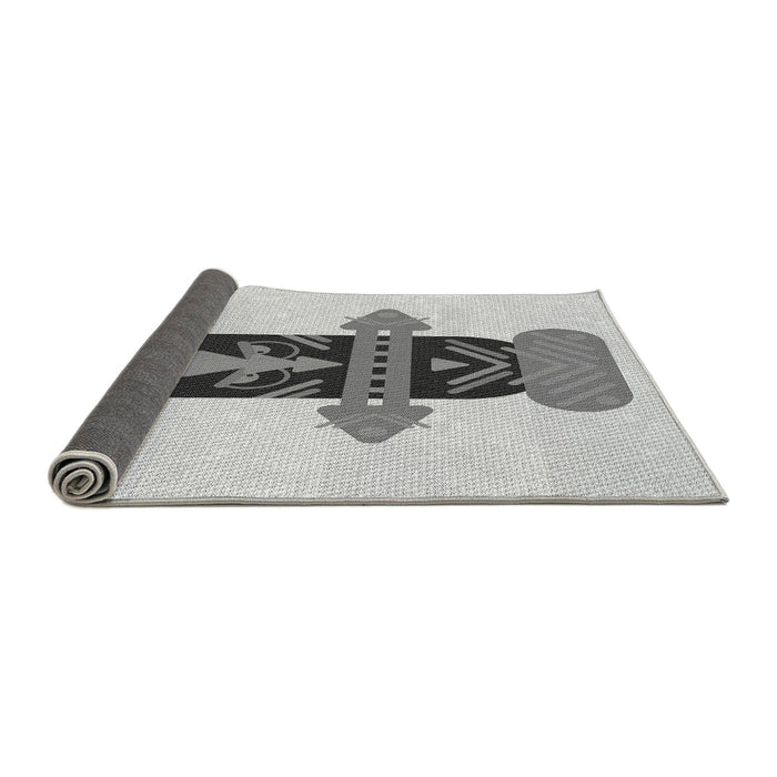 Thickness of Patterned Gray Rug, pat3762gry