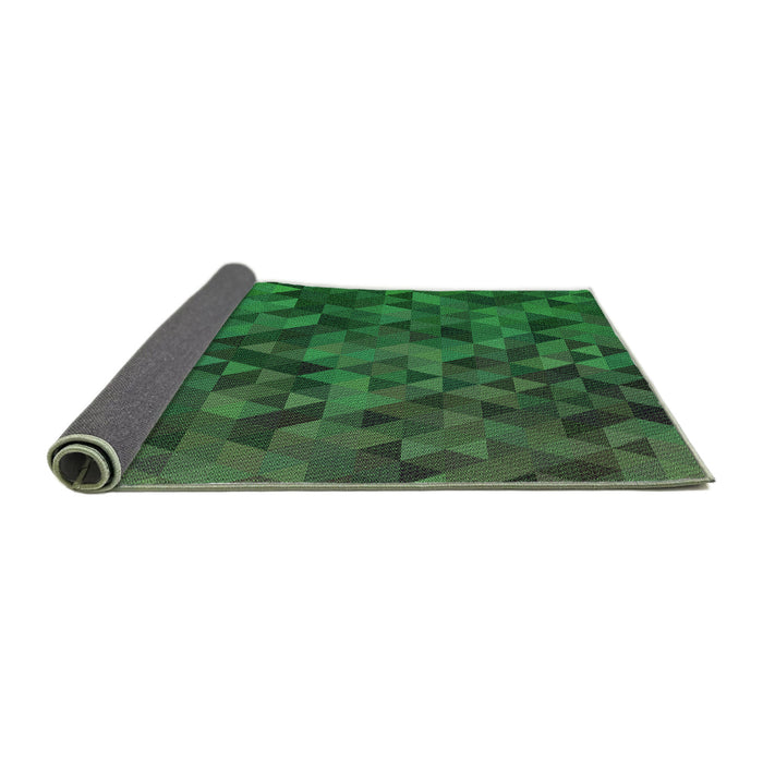 Thickness of Patterned Dark Forest Green Rug, pat3784grn