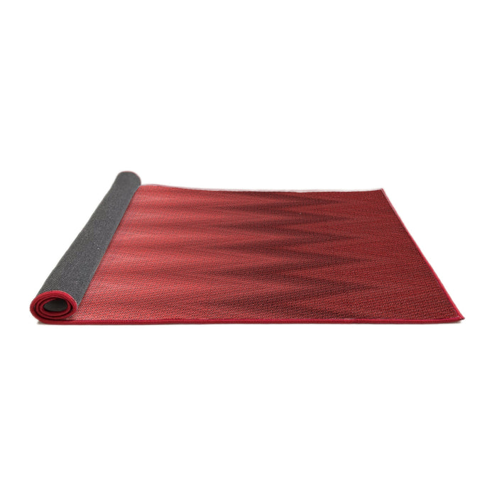 Thickness of Patterned Red Rug, pat3984rd