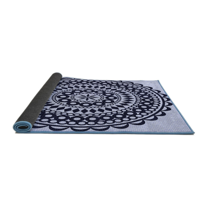 Thickness of Patterned Blue Rug, pat543blu