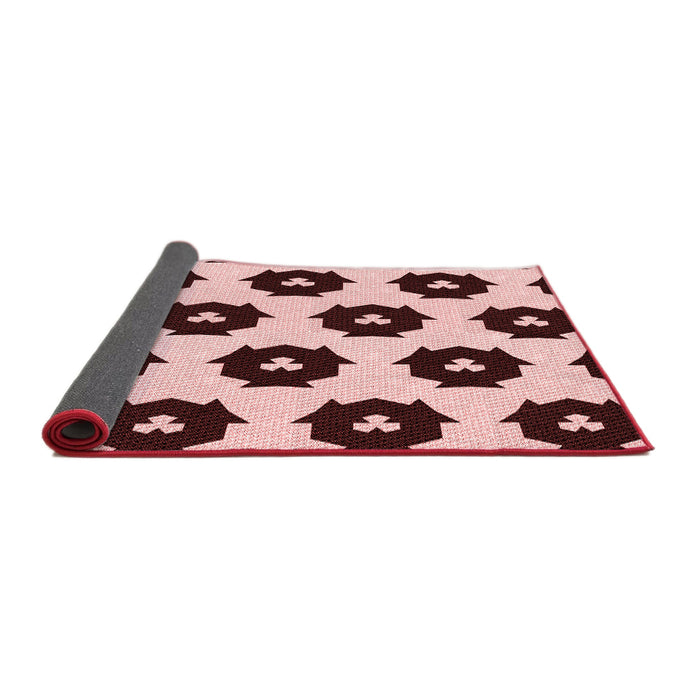 Thickness of Patterned Pink Rug, pat548rd