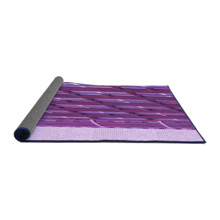Thickness of Patterned Dark Magenta Purple Rug, pat640pur
