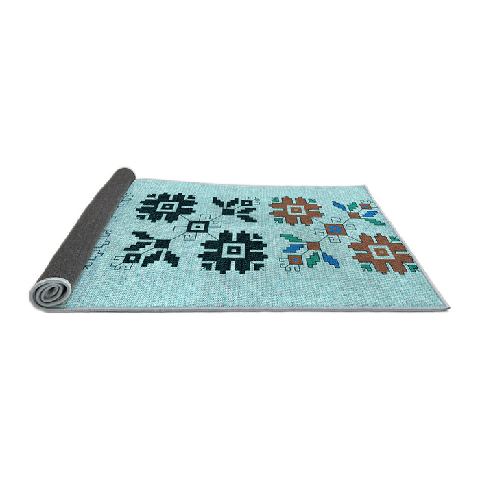 Thickness of Patterned Seafoam Green Rug, pat644lblu