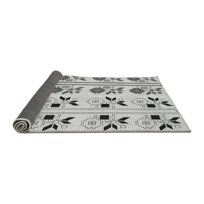 Thickness of Patterned Platinum Gray Rug, pat645gry