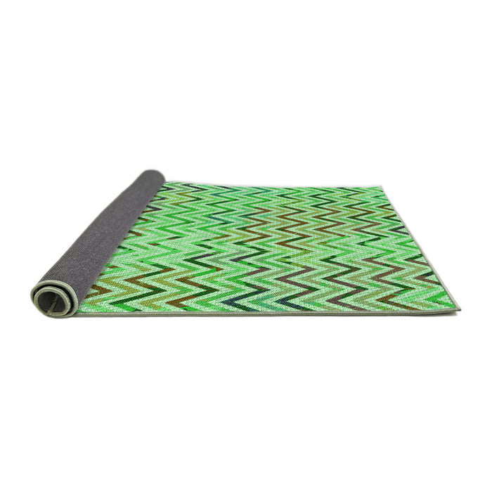 Thickness of Patterned Green Rug, pat707grn