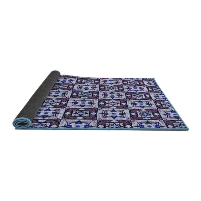 Thickness of Patterned Blue Rug, pat739blu