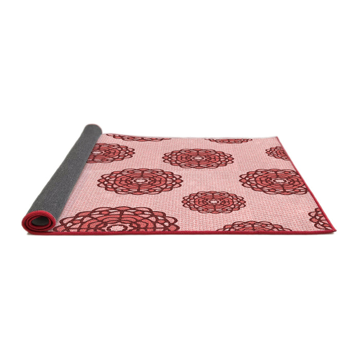 Thickness of Patterned Red Rug, pat750rd