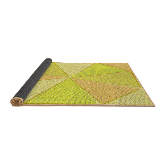 Thickness of Patterned Yellow Rug, pat782yw