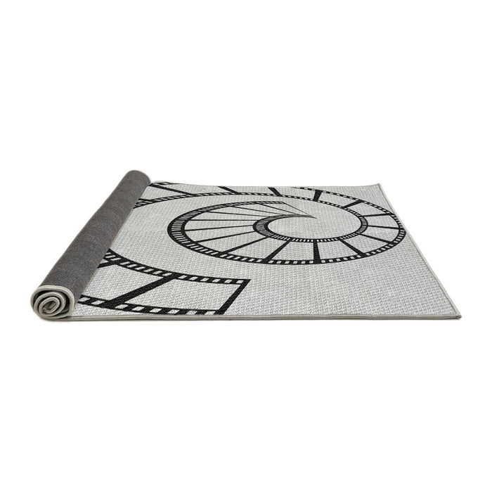 Thickness of Patterned Platinum Gray Rug, pat83gry