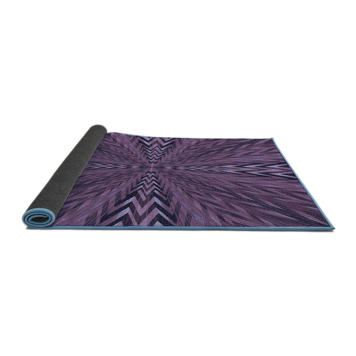 Thickness of Patterned Plum Purple Rug, pat840blu