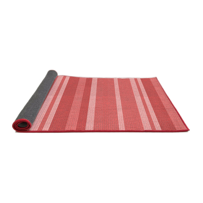 Thickness of Patterned Ruby Red Rug, pat845rd