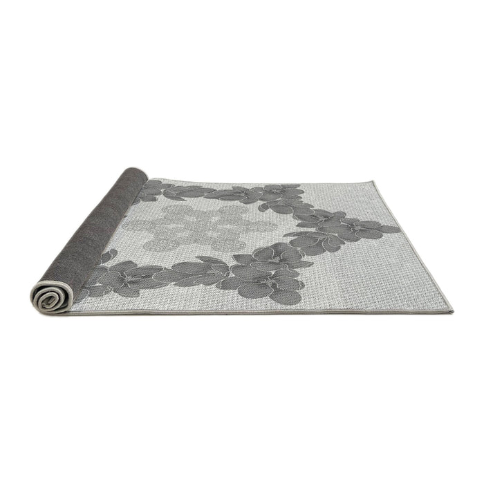 Thickness of Patterned Gunmetal Gray Rug, pat858gry