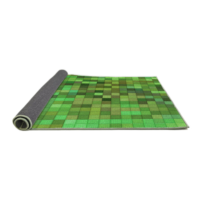 Thickness of Patterned Green Rug, pat99grn