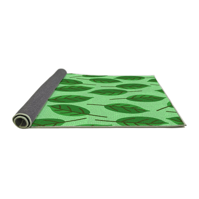 Thickness of Patterned Green Rug, pat993grn