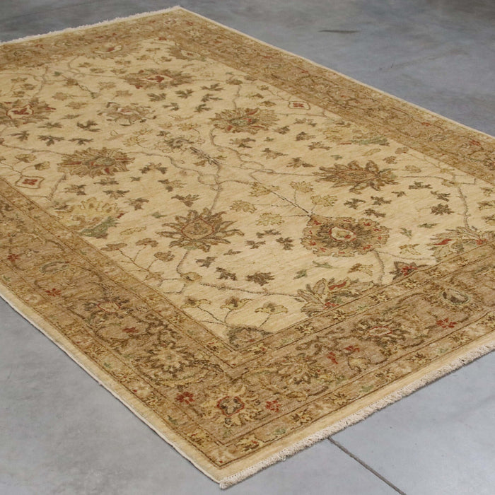 5x9 Pakistan Oushak Ivory Gold Wool Rectangular Rug