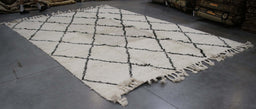 9x14 Moroccan Shaggy White Black Wool Rectangular Rug